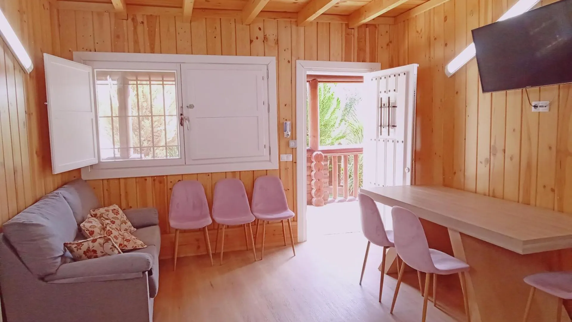 Les 3 Aigles Maison Avec Piscine Privee Holiday home