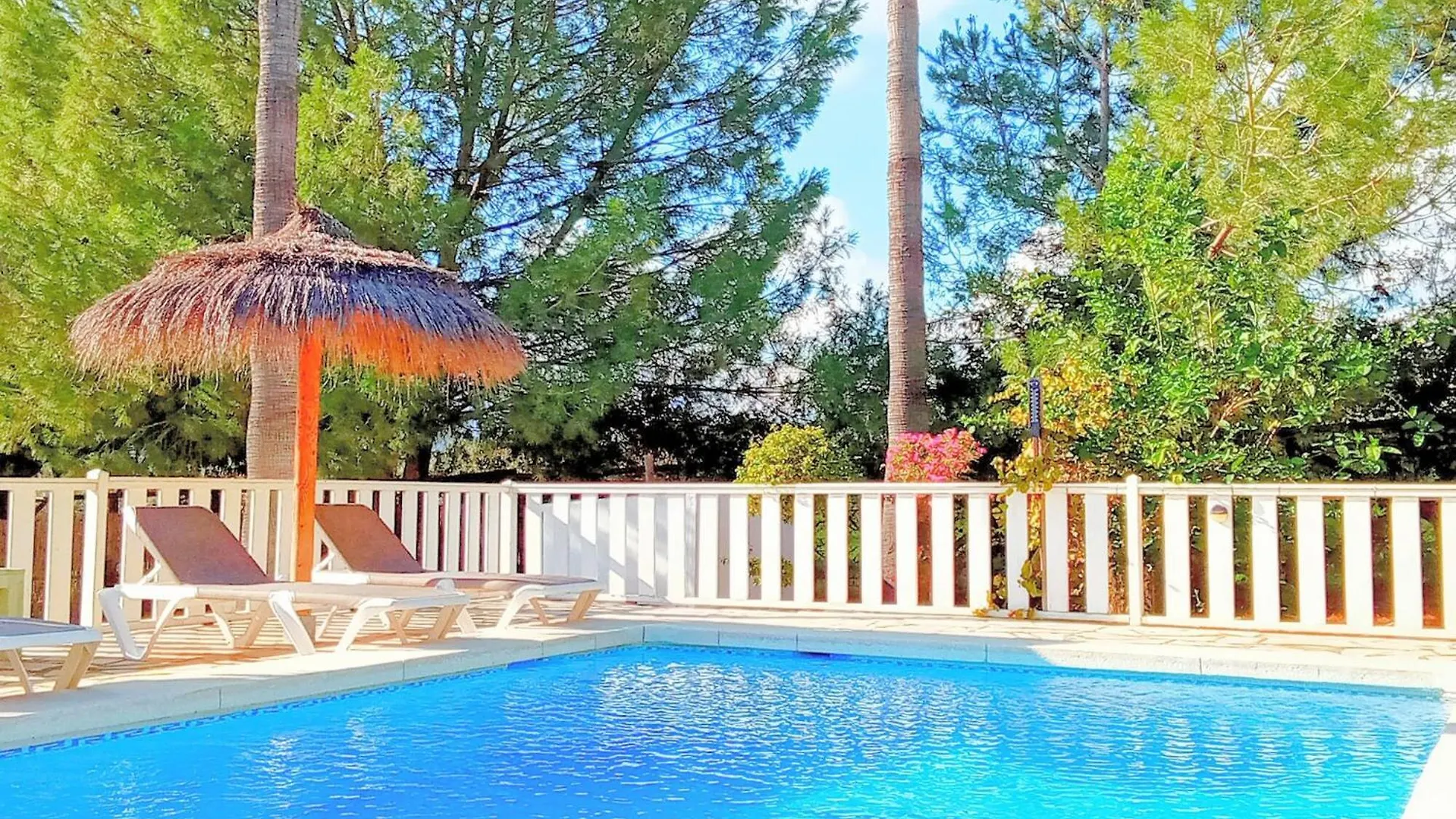 Les 3 Aigles Maison Avec Piscine Privee Holiday home Coin